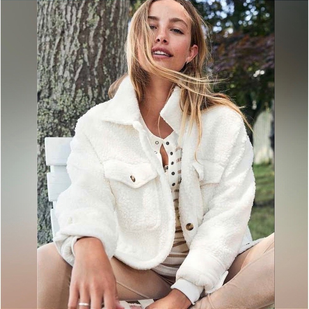 Aerie Dream Sherpa Shacket White Oversized Fleece Teddy Button Up Jacket Small